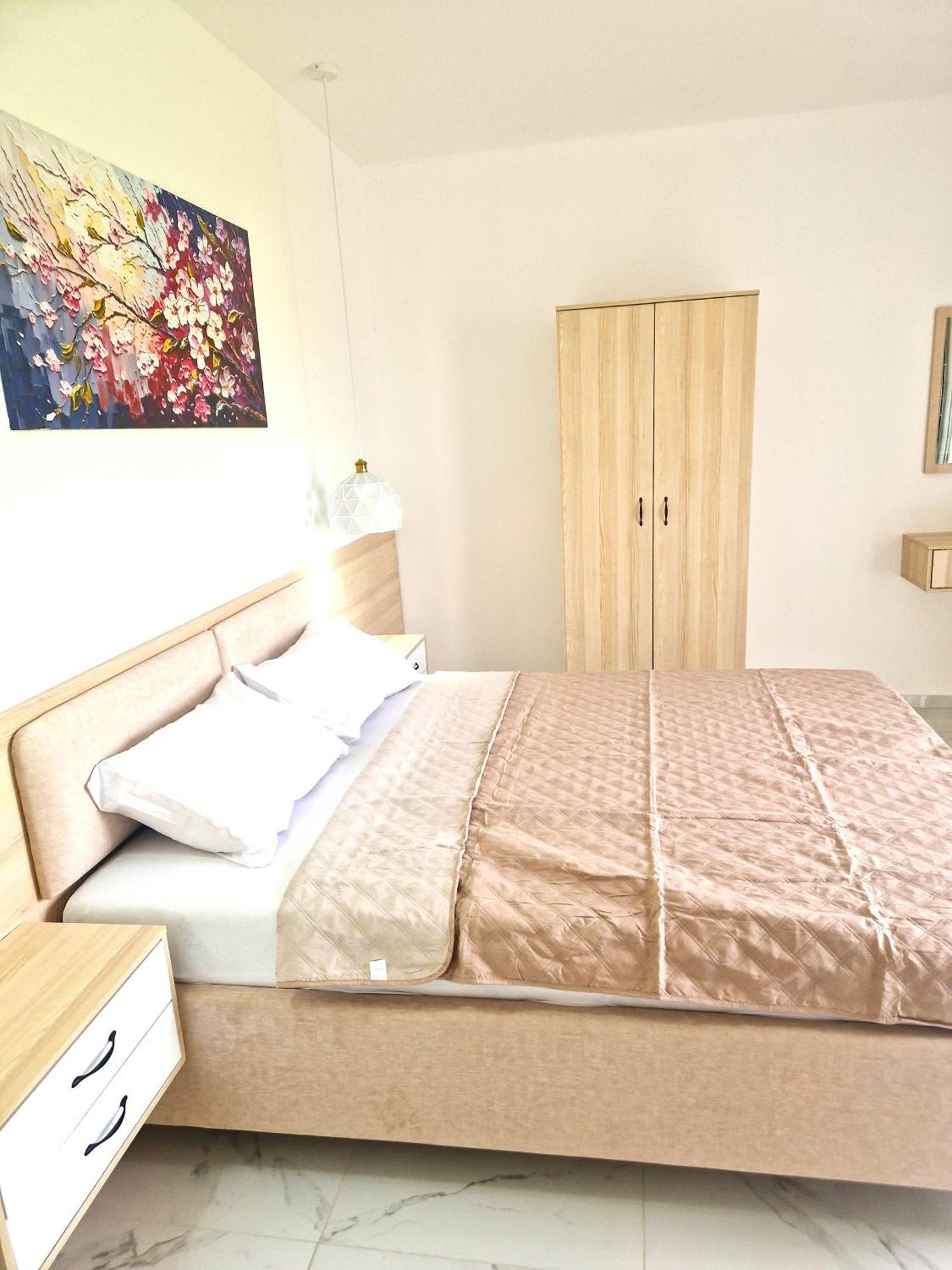 Ivana Apartments 乌尔齐尼 外观 照片