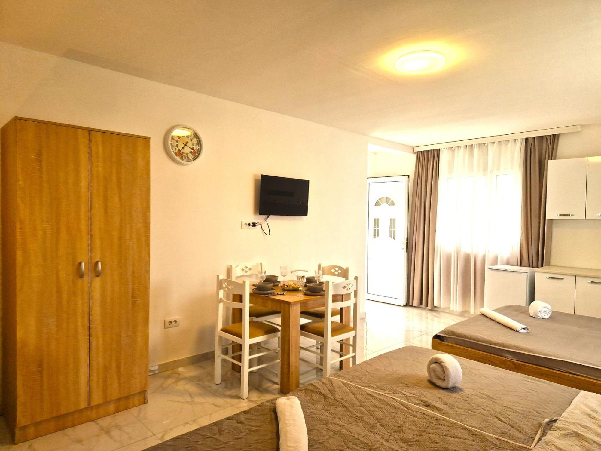 Ivana Apartments 乌尔齐尼 外观 照片