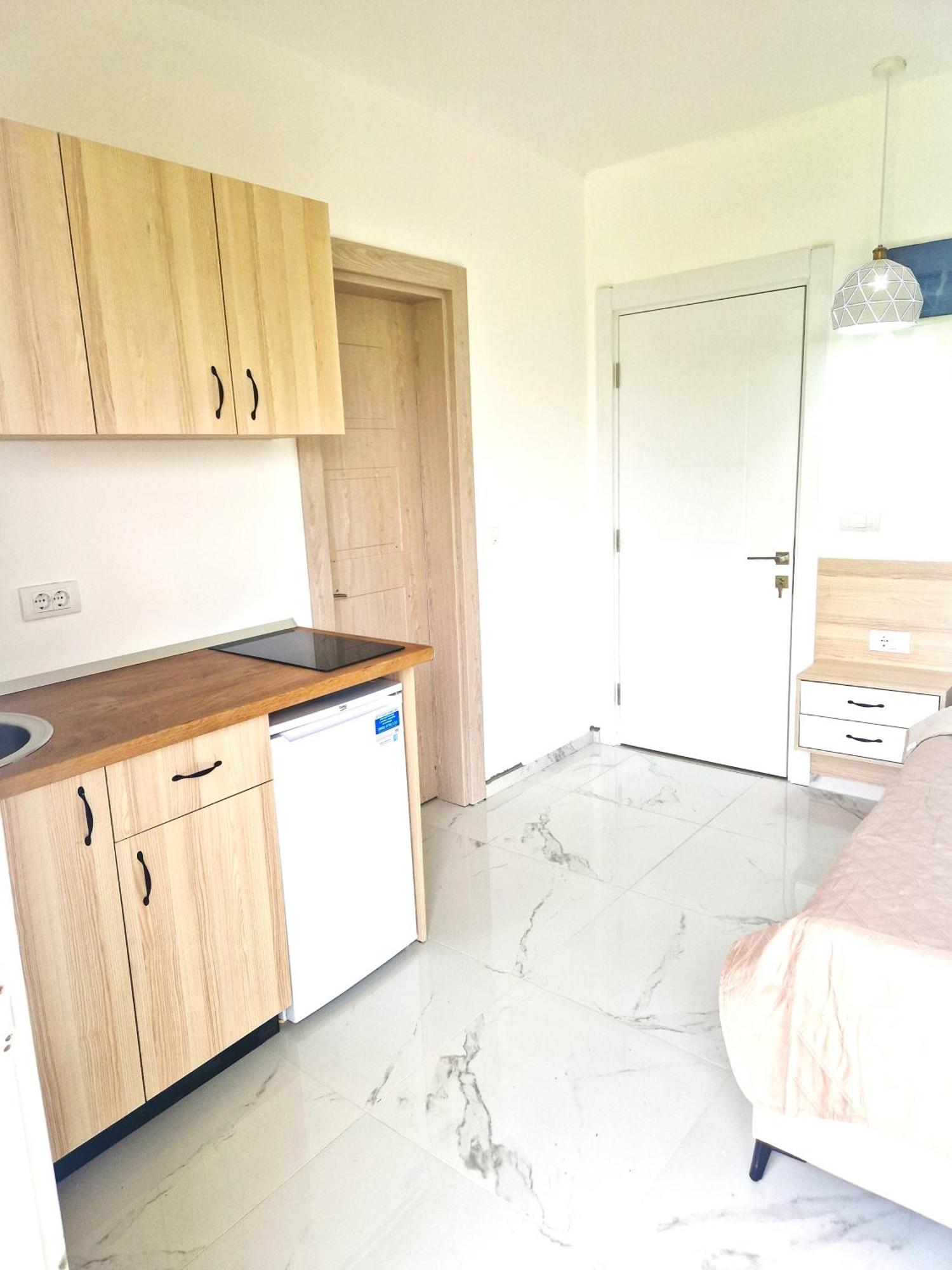 Ivana Apartments 乌尔齐尼 外观 照片