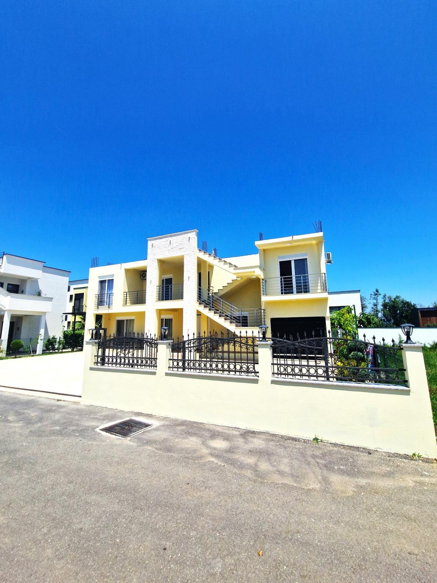 Ivana Apartments 乌尔齐尼 外观 照片